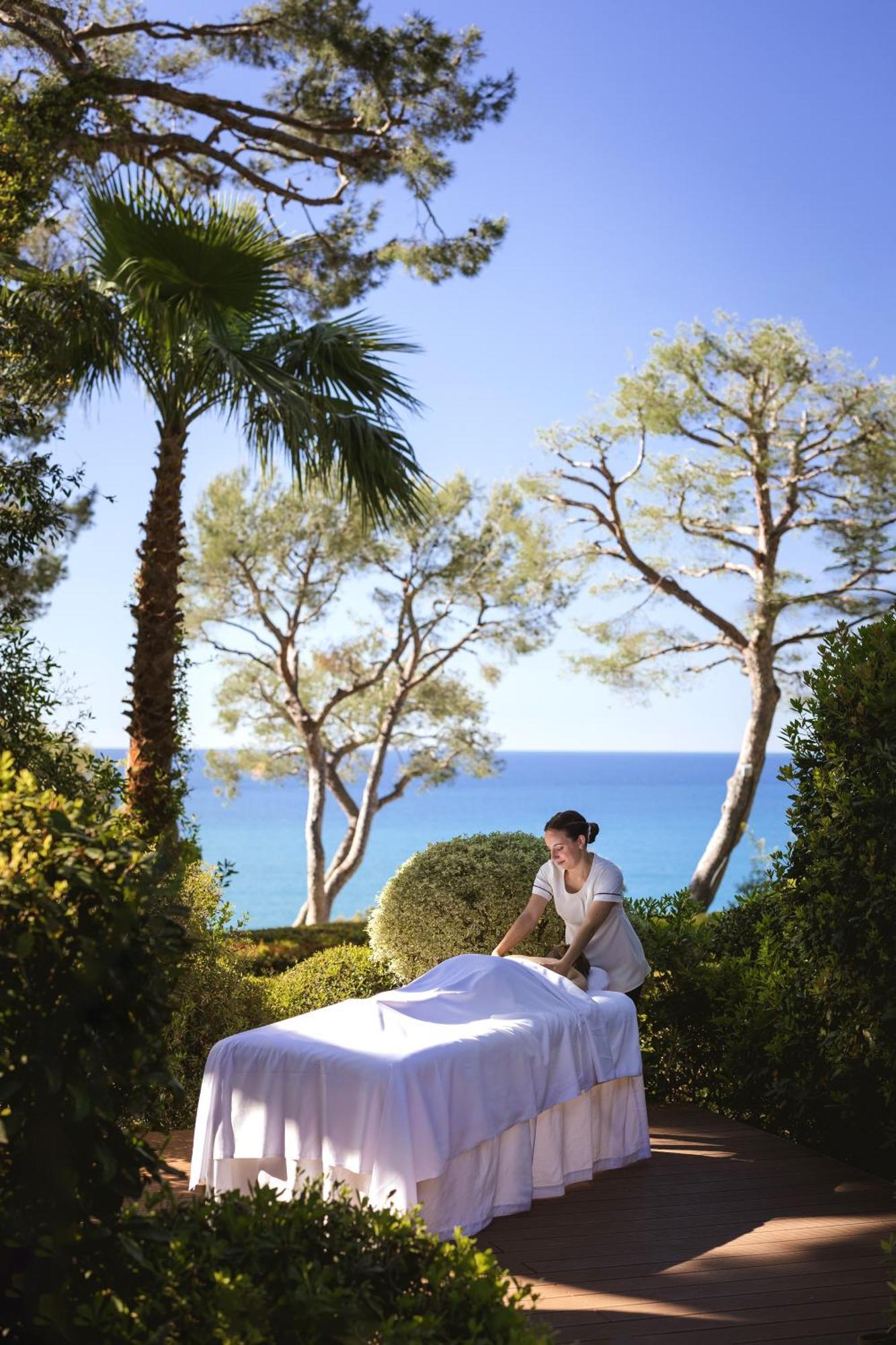 Grand-Hotel Du Cap-Ferrat, A Four Seasons Hotel Saint-Jean-Cap-Ferrat Exterior photo
